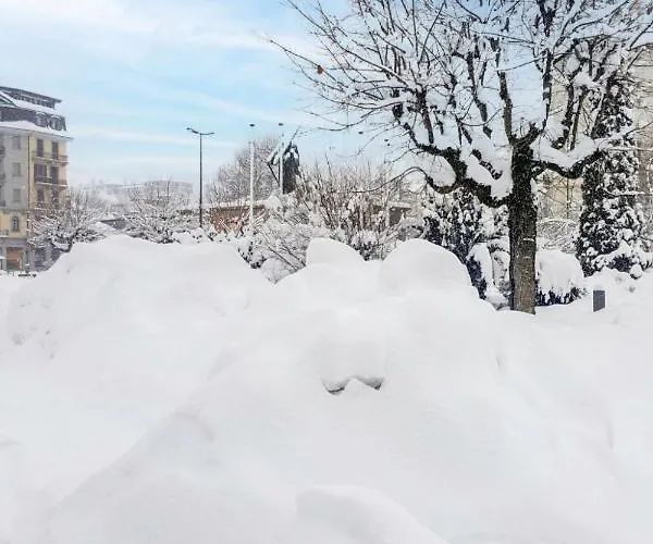 Le Triolet-5 By Interhome